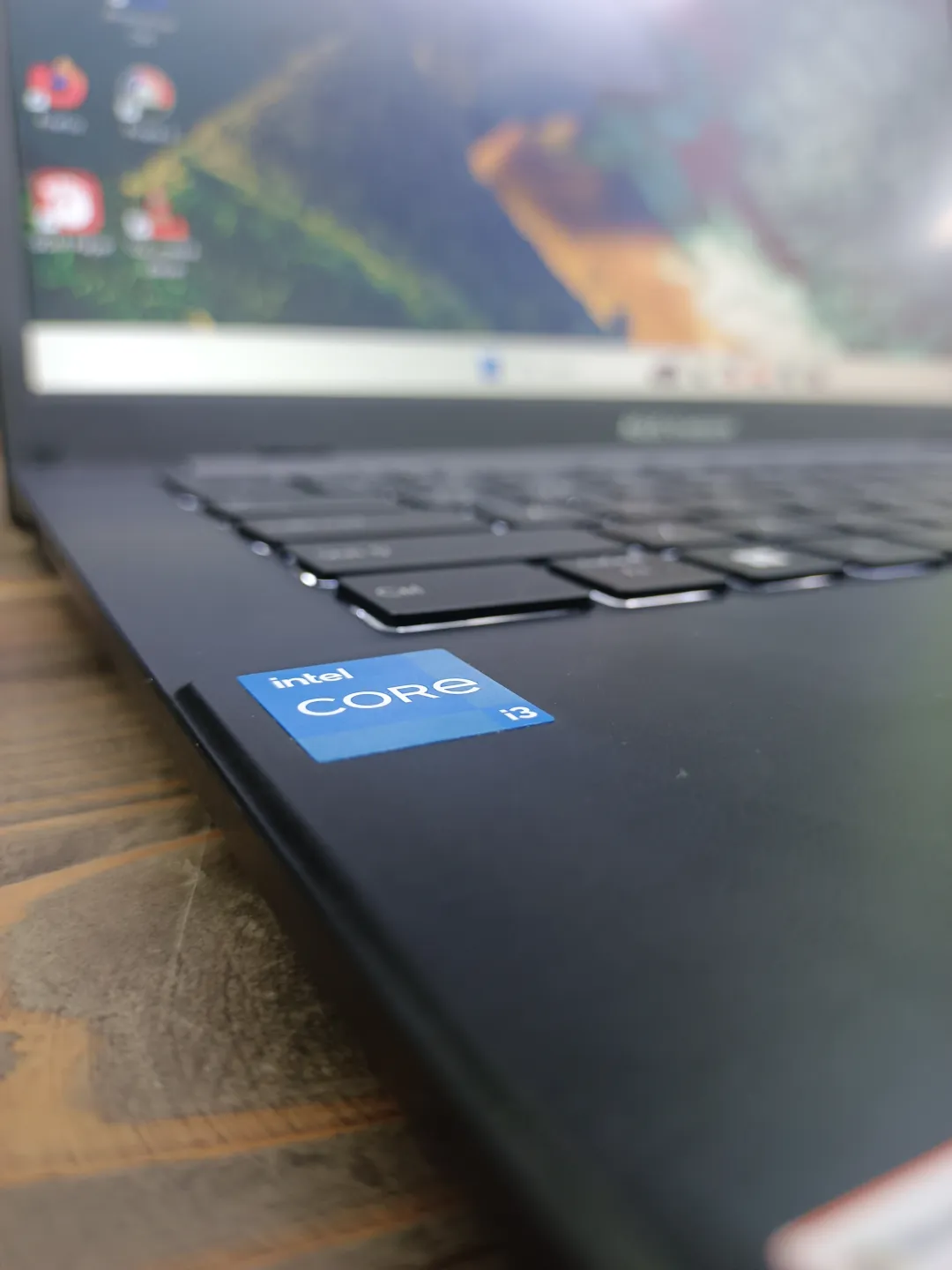 Vivobook Go 14 foto 3