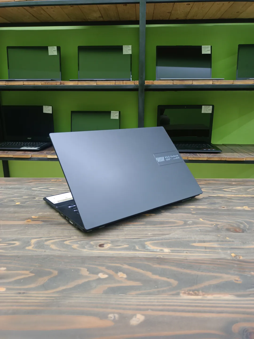 Vivobook Go 14 foto 4