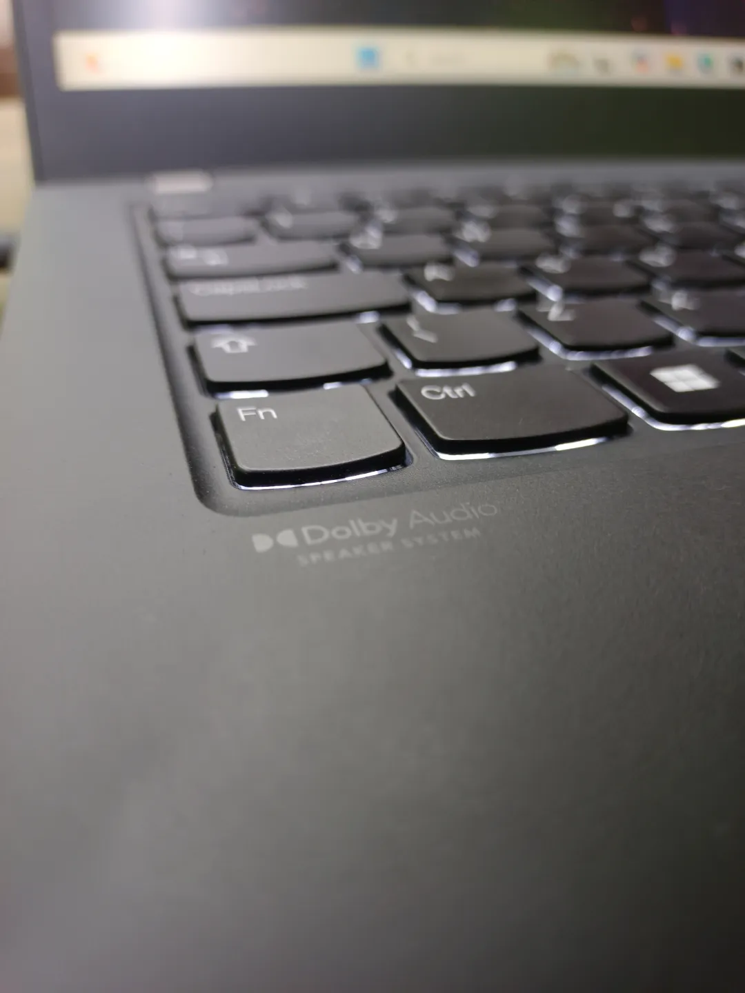 Lenovo Thinkpad T14s TOUCHSCREEN foto 2