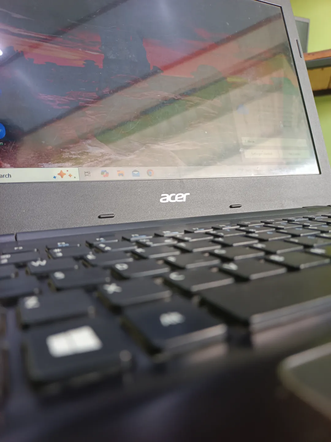 Acer Travelmate foto 2