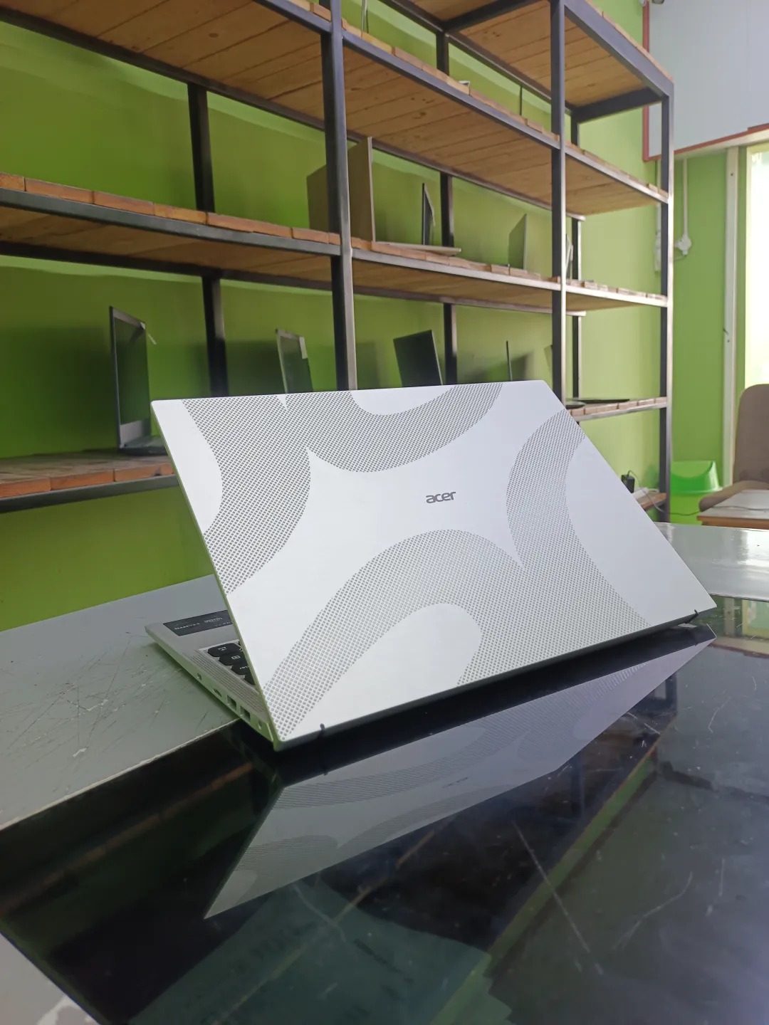 Acer ASPIRE LITE 14 foto 3