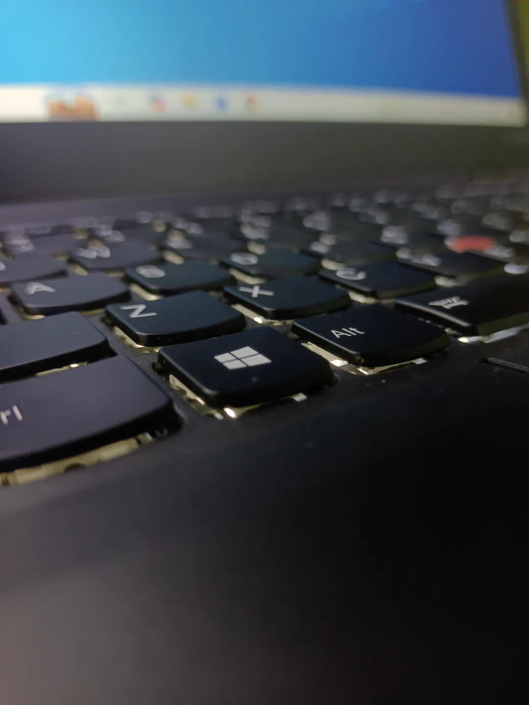 Thinkpad X1 Carbon foto 3