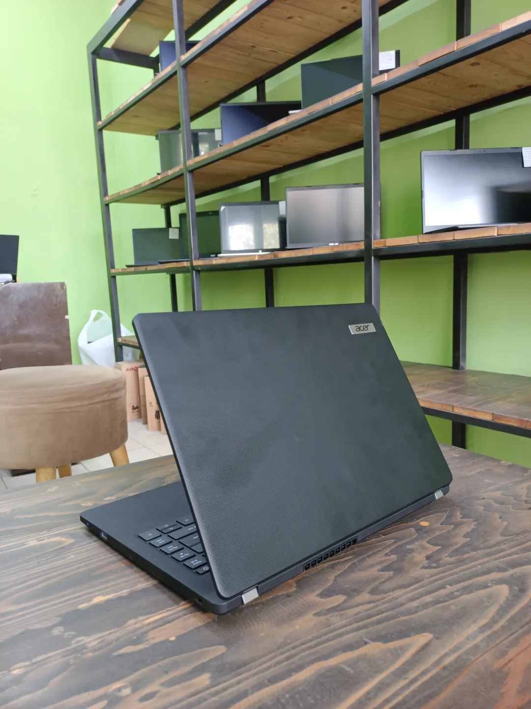 Acer Travelmate p40 foto 4