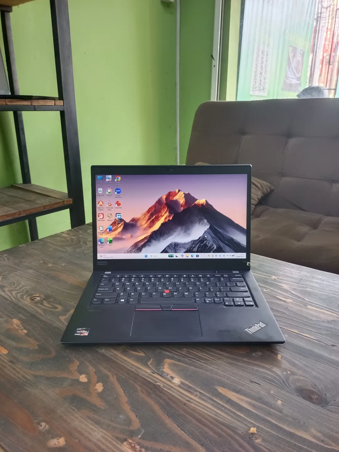 Lenovo X13 -NON TOUCHSCREEN